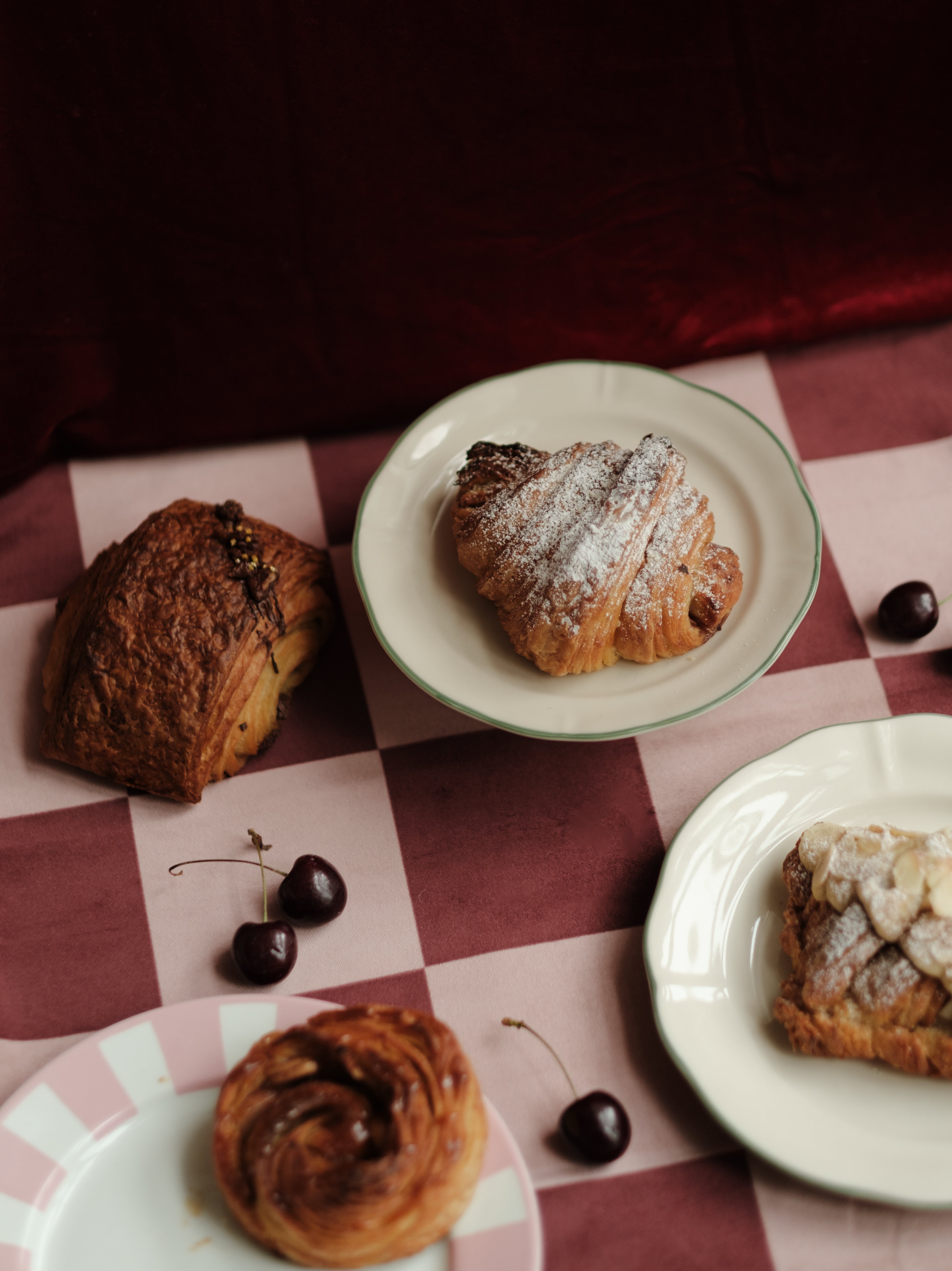 ALL THE JINGLE LADIES | festive box